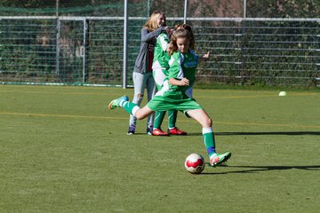 Bild 29 - C-Juniorinnen Kaltenkirchener TS - TuS Tensfeld : Ergebnis: 7:0